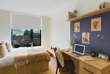 1 bed studio, Merrion Street, City Centre, Leeds, LS28JG - Image 1